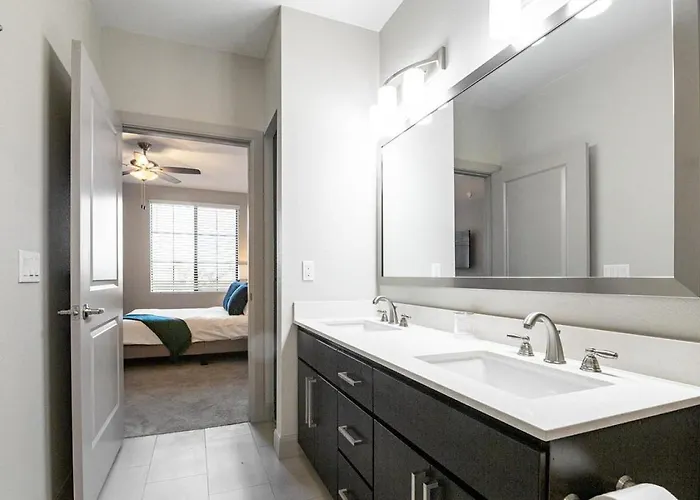 Landing - Modern With Amazing Amenities